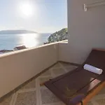 One-bedroom With Sea View 05 Apartment *