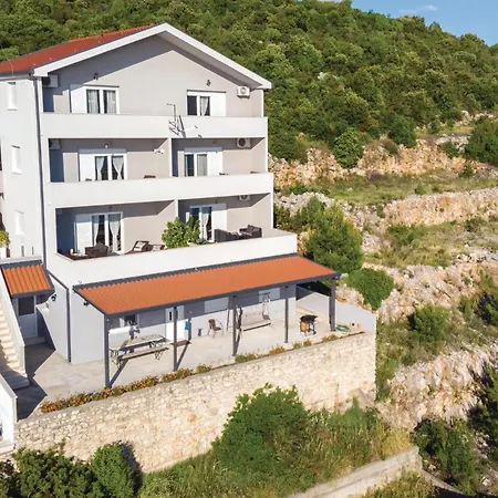 One-bedroom With Sea View 05