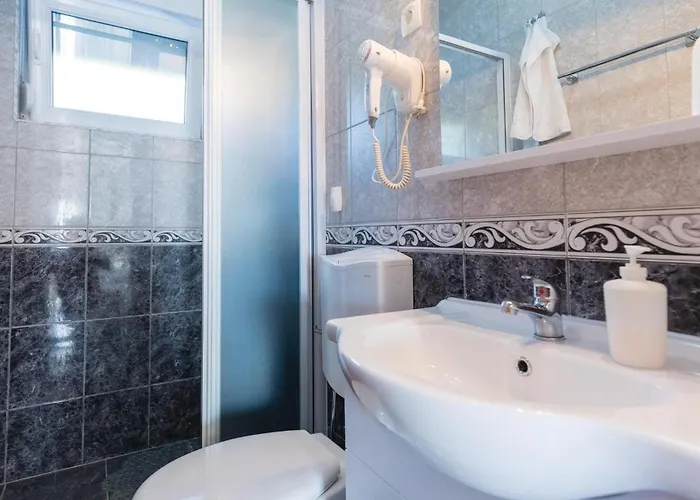 One-bedroom With Sea View 05 *