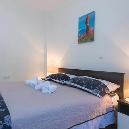 One-bedroom With Sea View 05 *