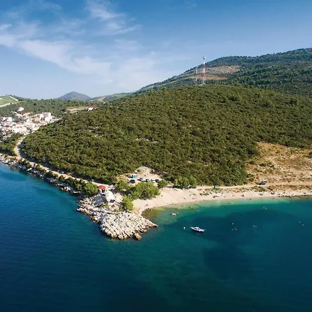 One-bedroom With Sea View 05 Daire