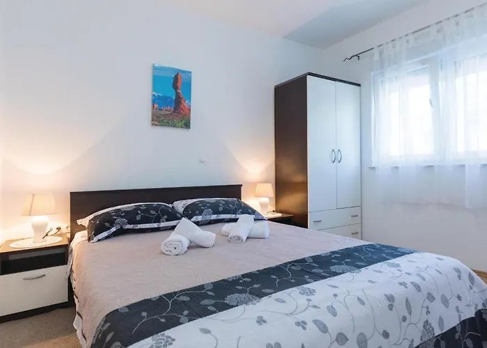 One-bedroom With Sea View 05 *