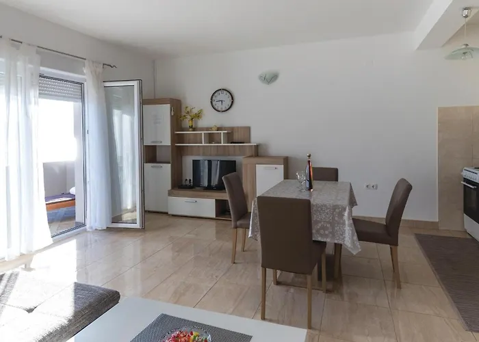 One-bedroom With Sea View 05